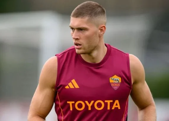 Артем Довбик